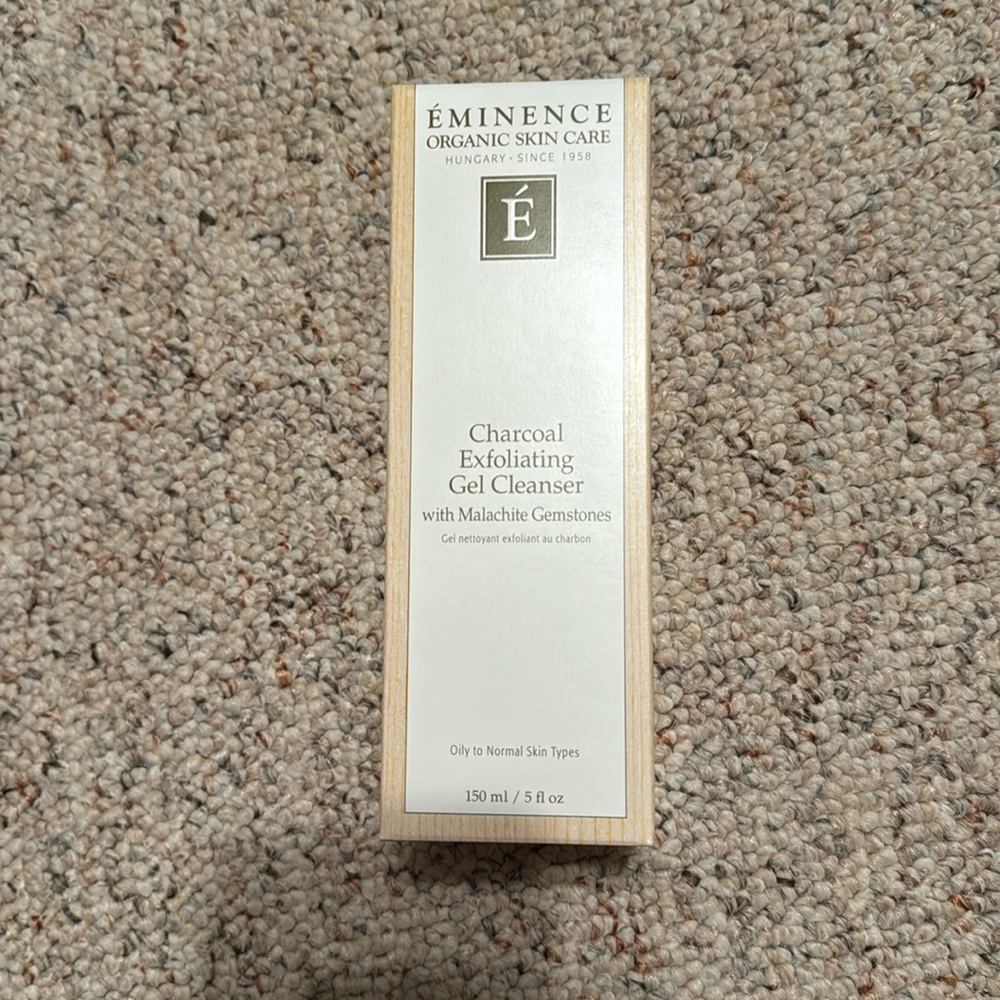 Charcoal Exfoliating Gel Cleanser